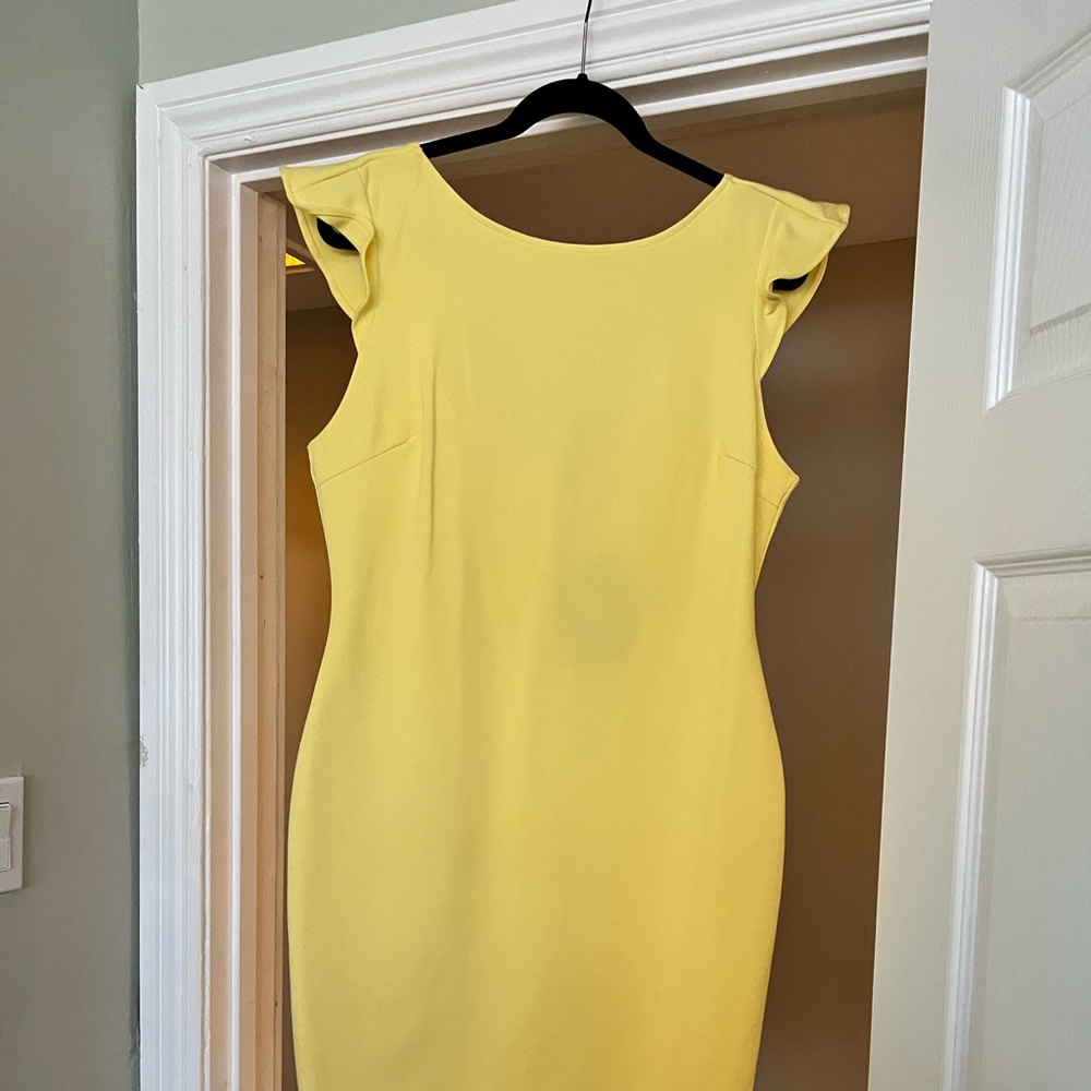 Spring yellow dress by Fashion Nova Size 1X=12/14 -NEW